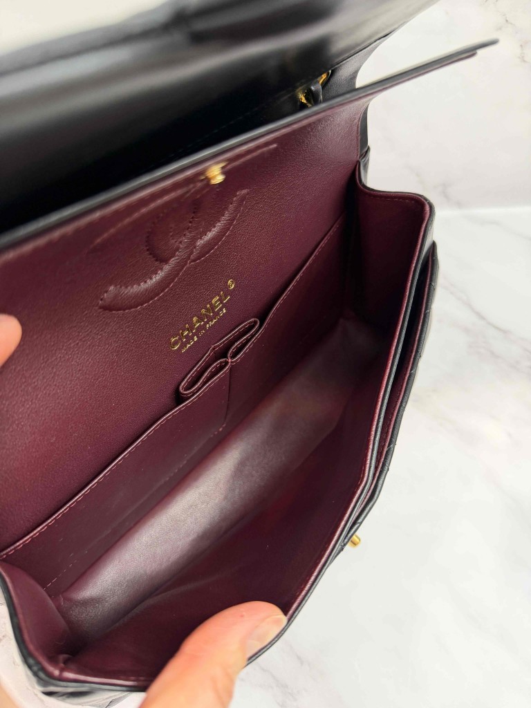Chanel Classic Medium Double Flap torebka