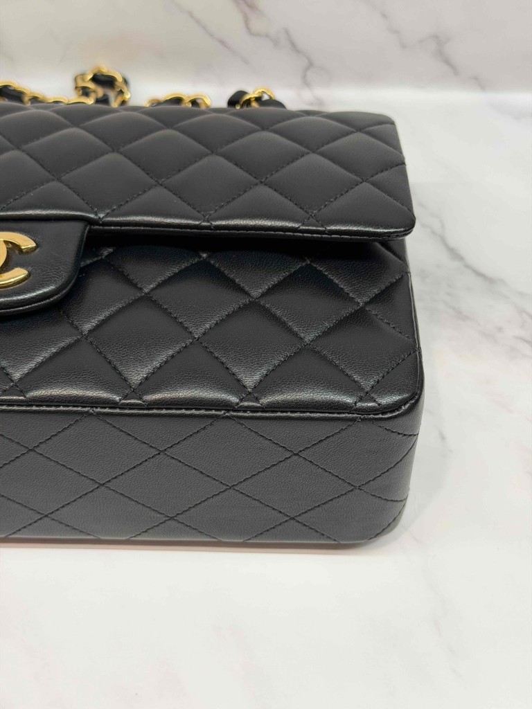 Chanel Classic Medium Double Flap torebka