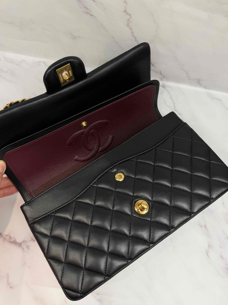 Chanel Classic Medium Double Flap torebka