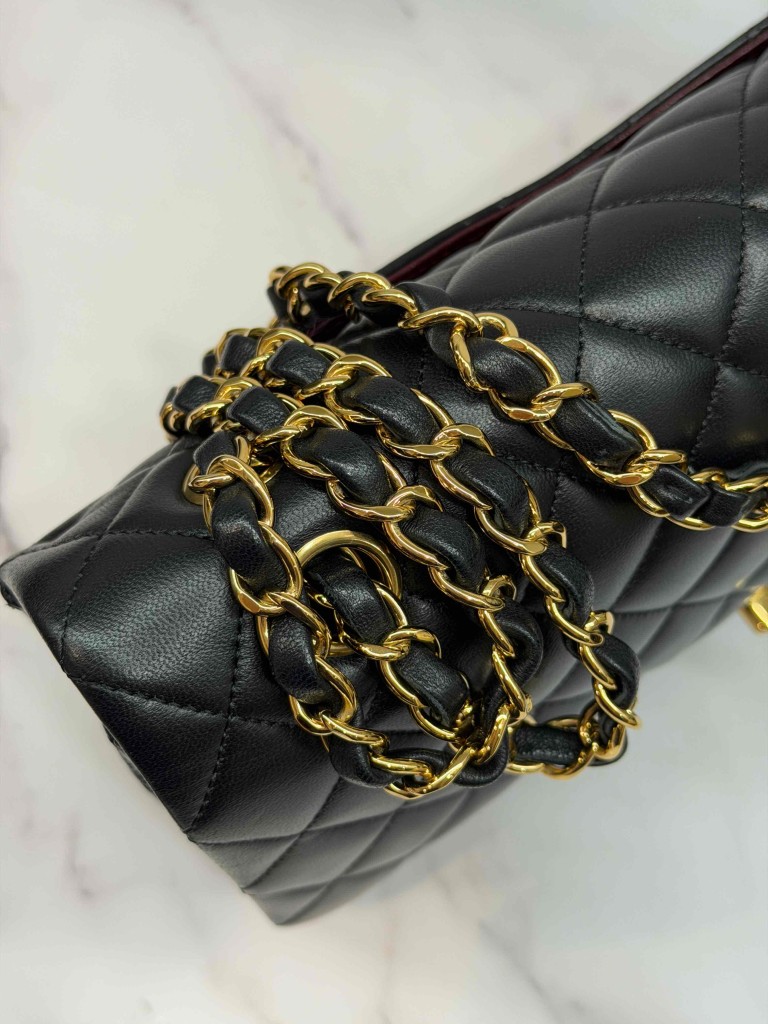 Chanel Classic Medium Double Flap torebka