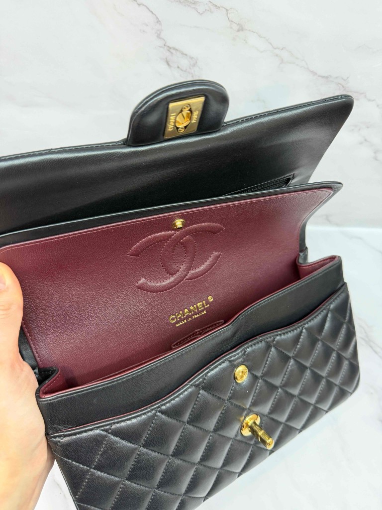 Chanel Classic Medium Double Flap torebka
