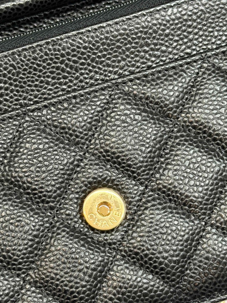 Chanel Wallet on Chain