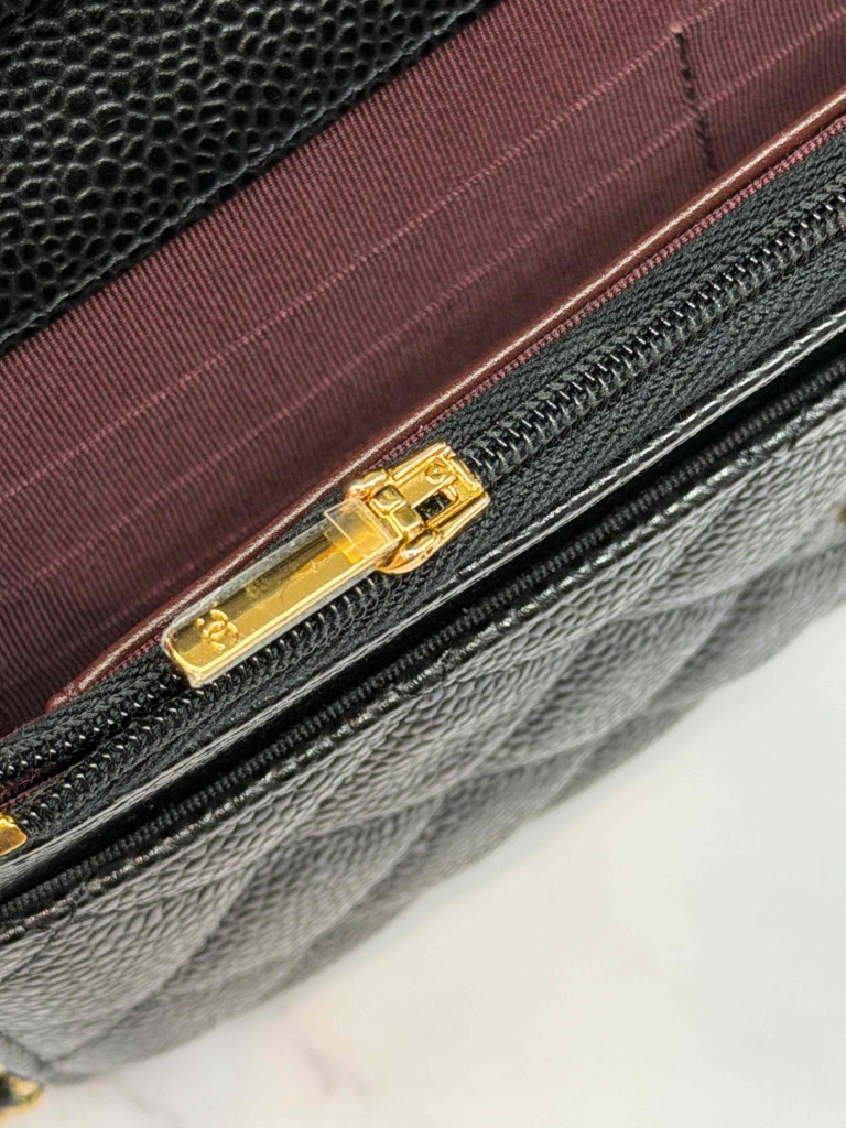 Chanel Wallet on Chain