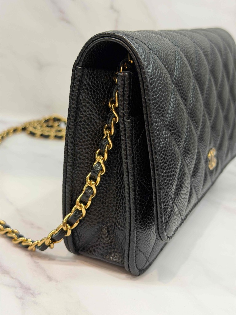 Chanel Wallet on Chain