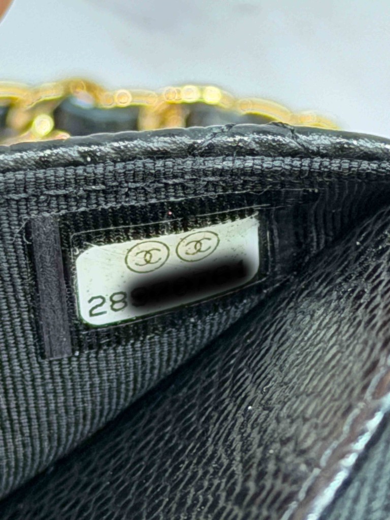 Chanel Wallet on Chain