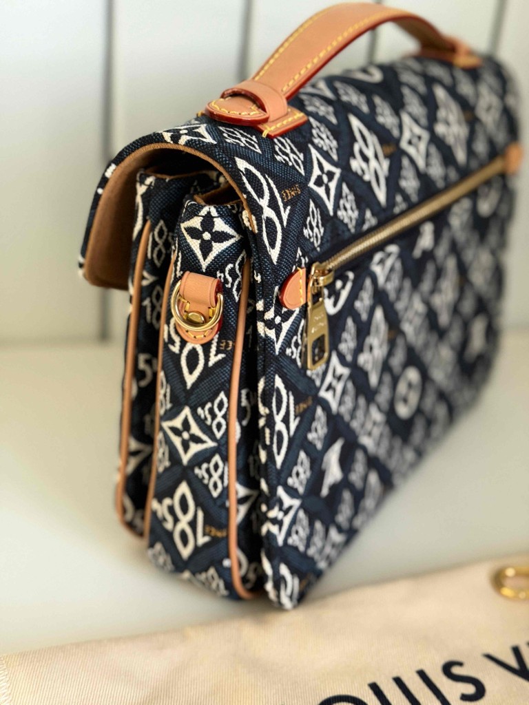 Louis Vuitton Pochette Metis torebka