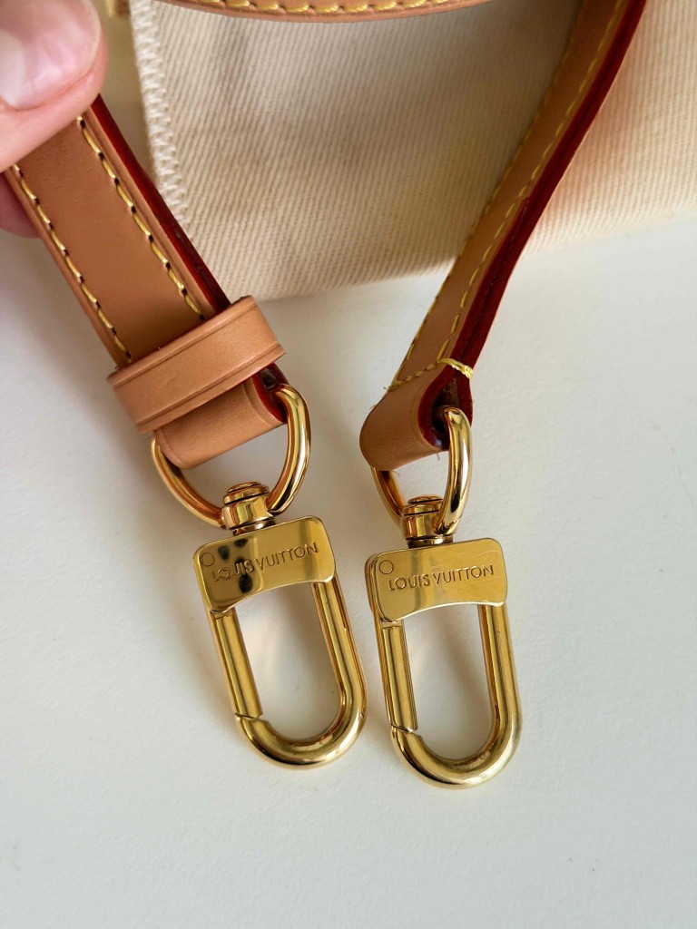 Louis Vuitton Pochette Metis torebka