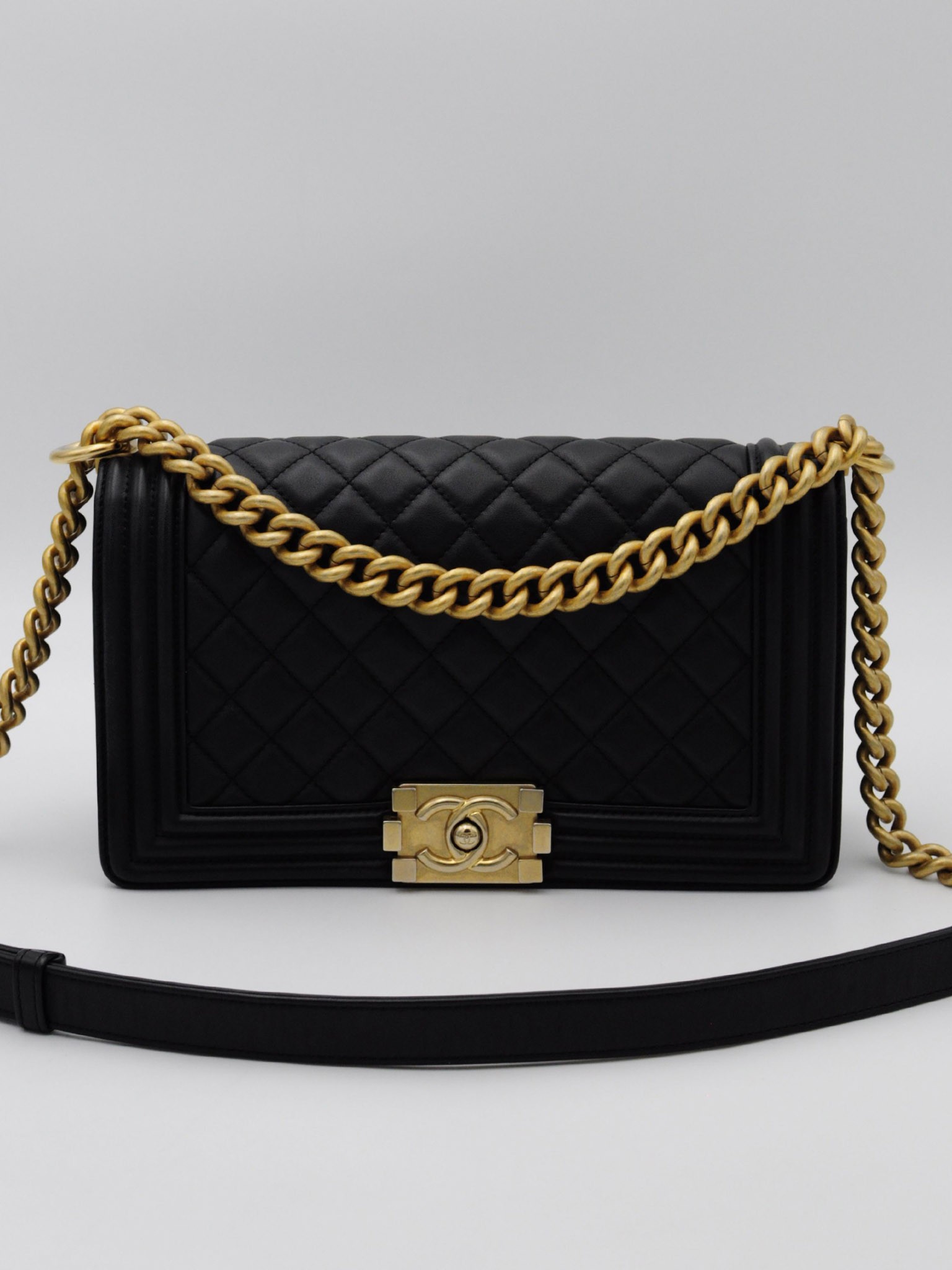 Chanel Boy Old Medium torebka
