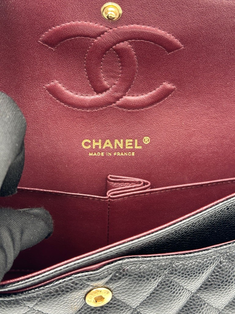 Chanel Classic Medium Double Flap torebka