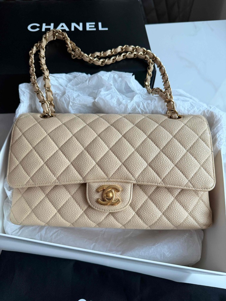 Chanel Classic Medium Double Flap torebka