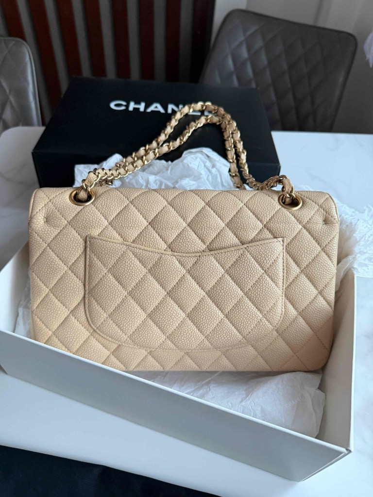 Chanel Classic Medium Double Flap torebka