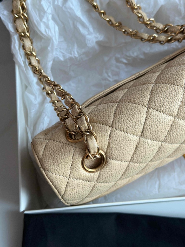 Chanel Classic Medium Double Flap torebka