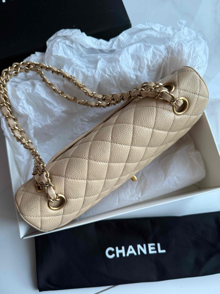 Chanel Classic Medium Double Flap torebka