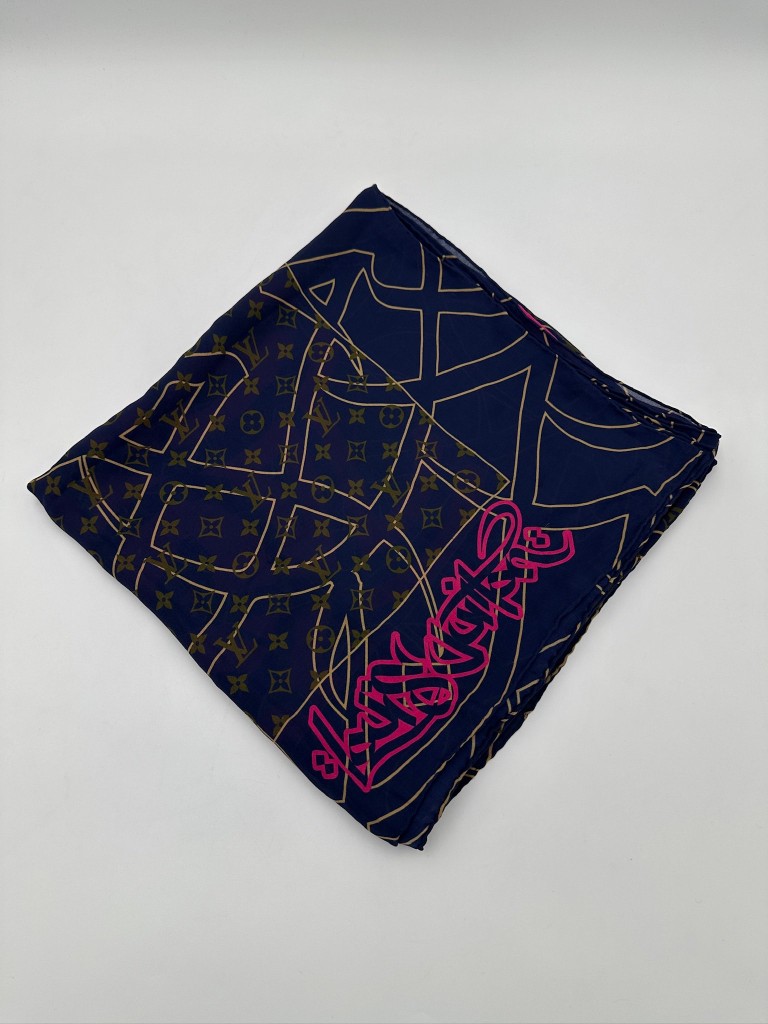 Louis Vuitton scarf