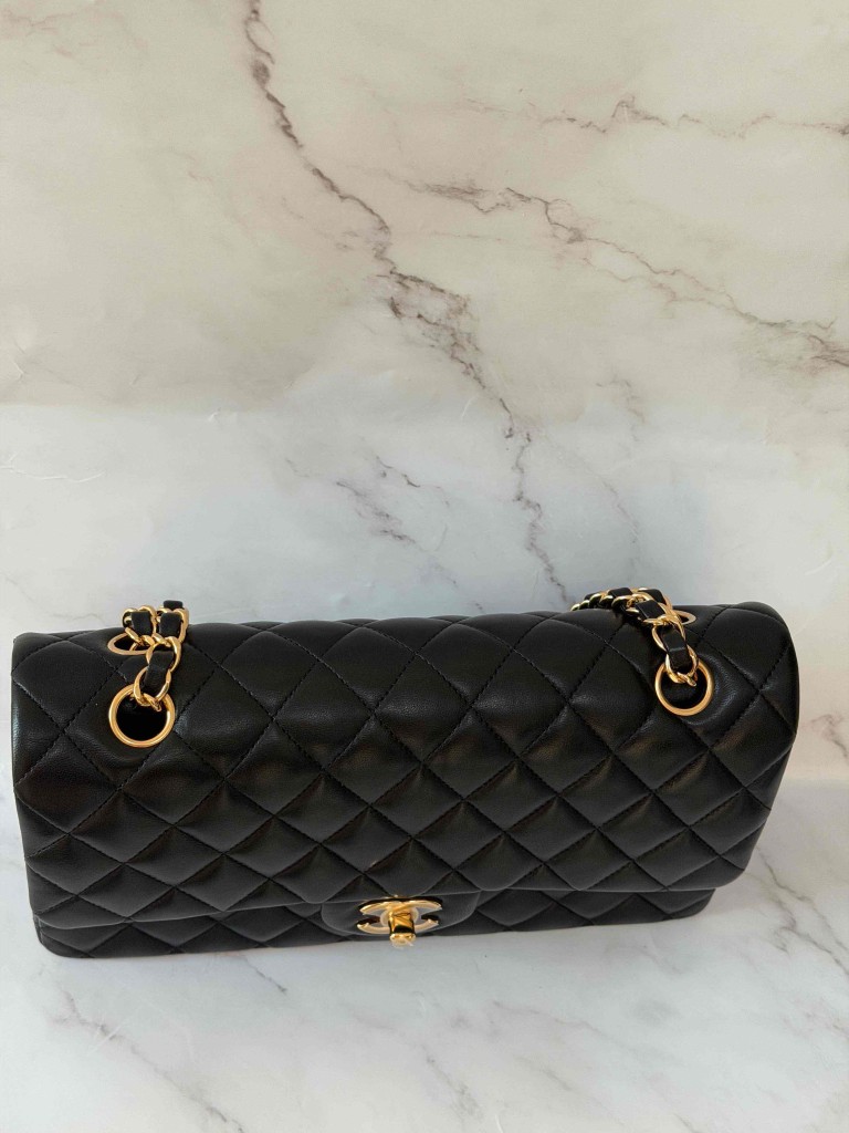 Chanel Classic Medium Double Flap torebka