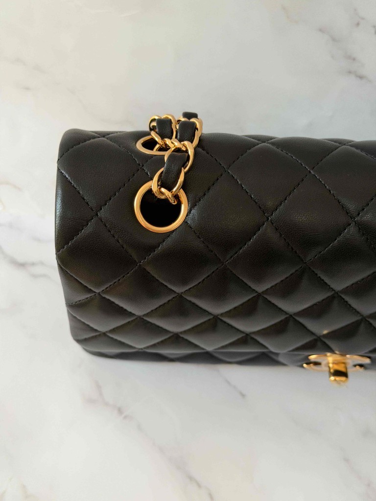 Chanel Classic Medium Double Flap torebka
