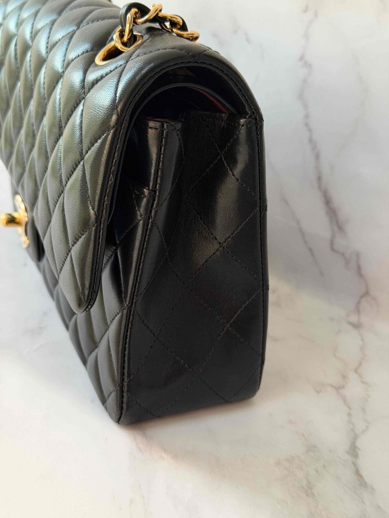 Chanel Classic Medium Double Flap torebka