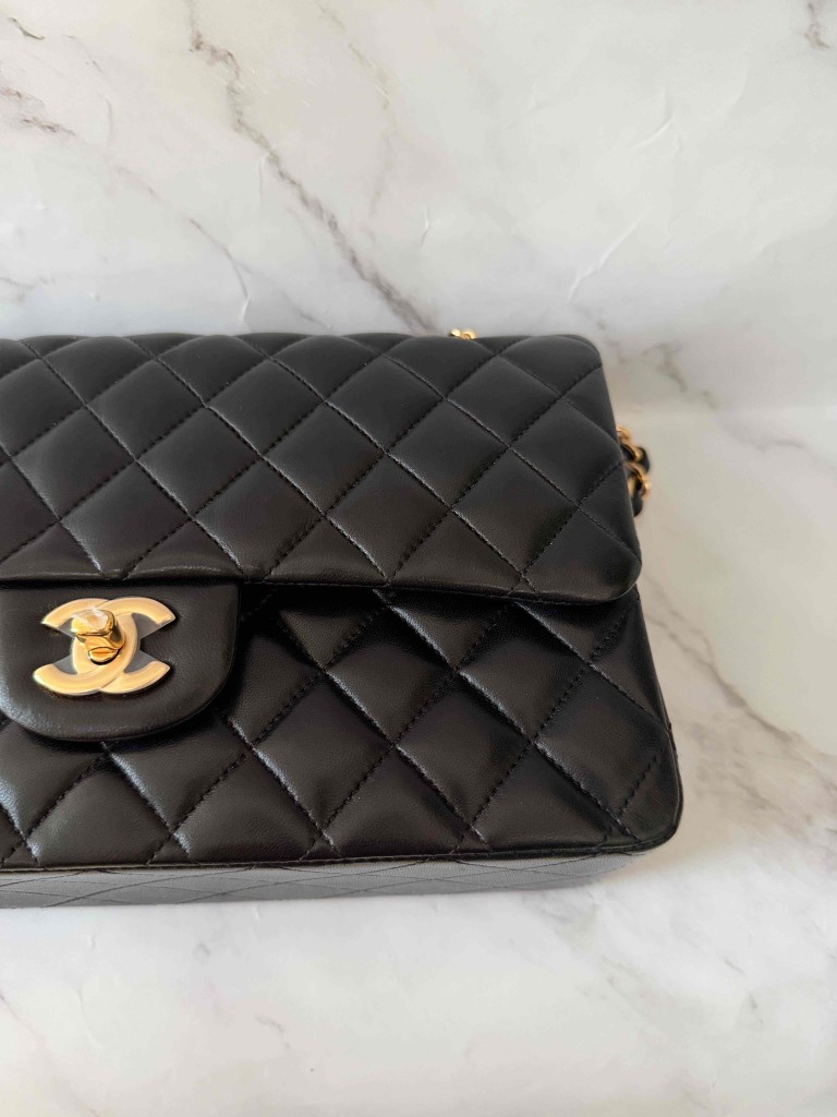 Chanel Classic Medium Double Flap torebka