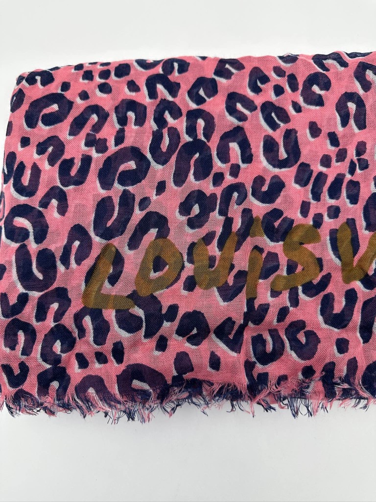 Louis Vuitton scarf