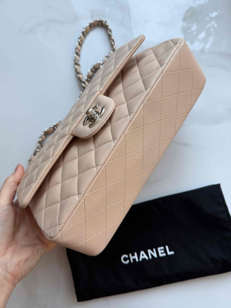 Chanel Classic Medium Double Flap torebka