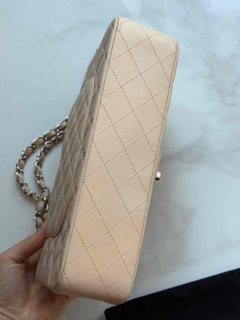 Chanel Classic Medium Double Flap torebka