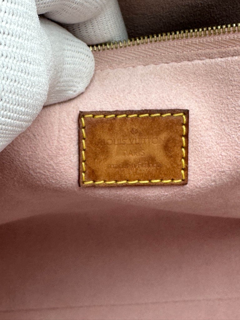 Louis Vuitton Propriano torebka