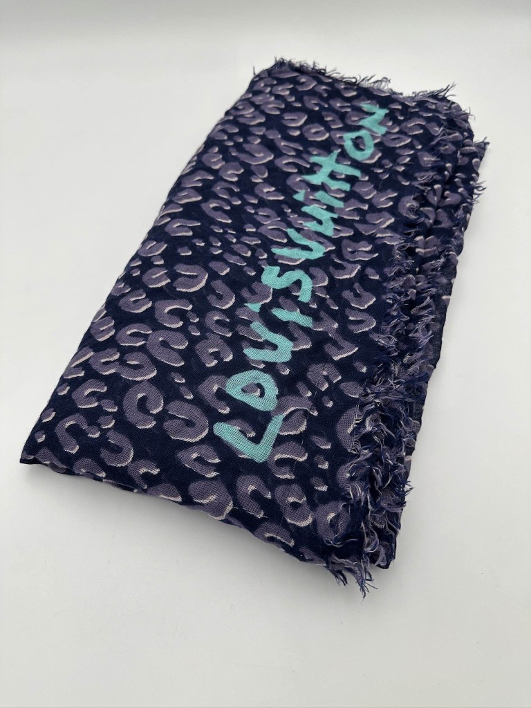 Louis Vuitton chusta