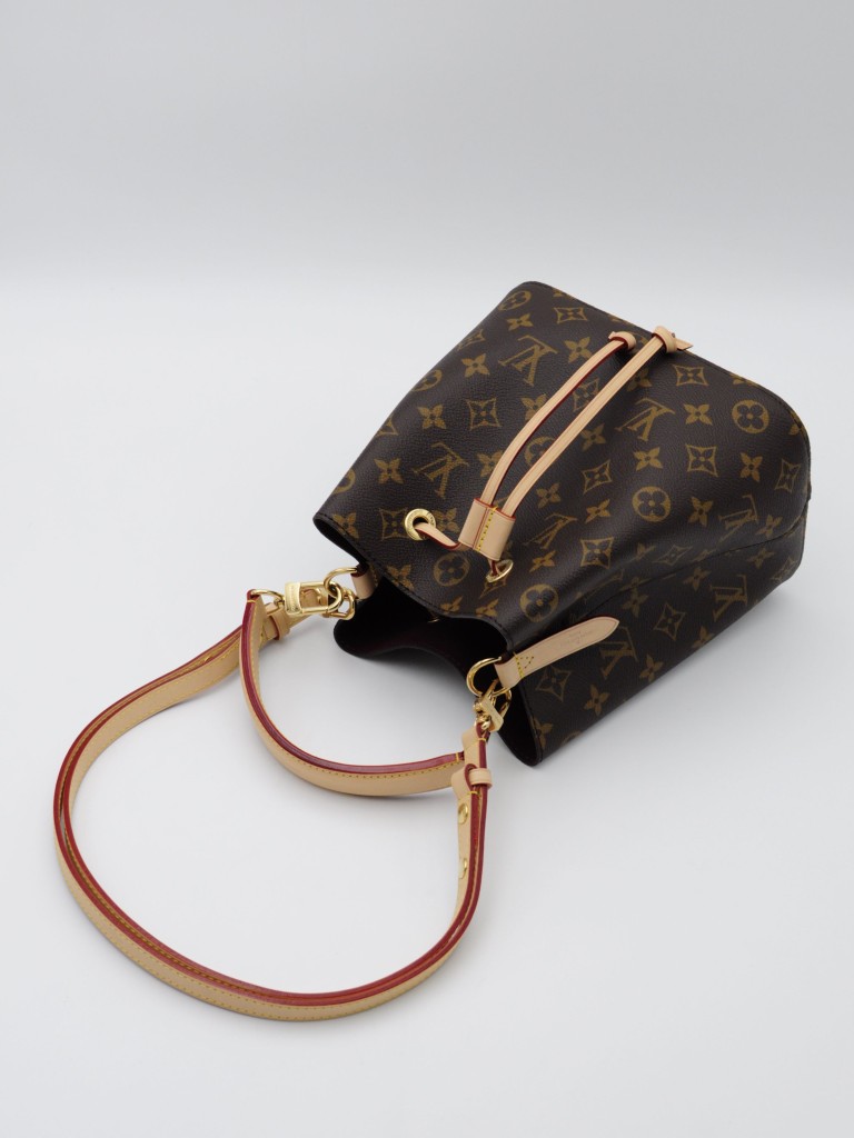 Louis Vuitton Néonoé BB bag