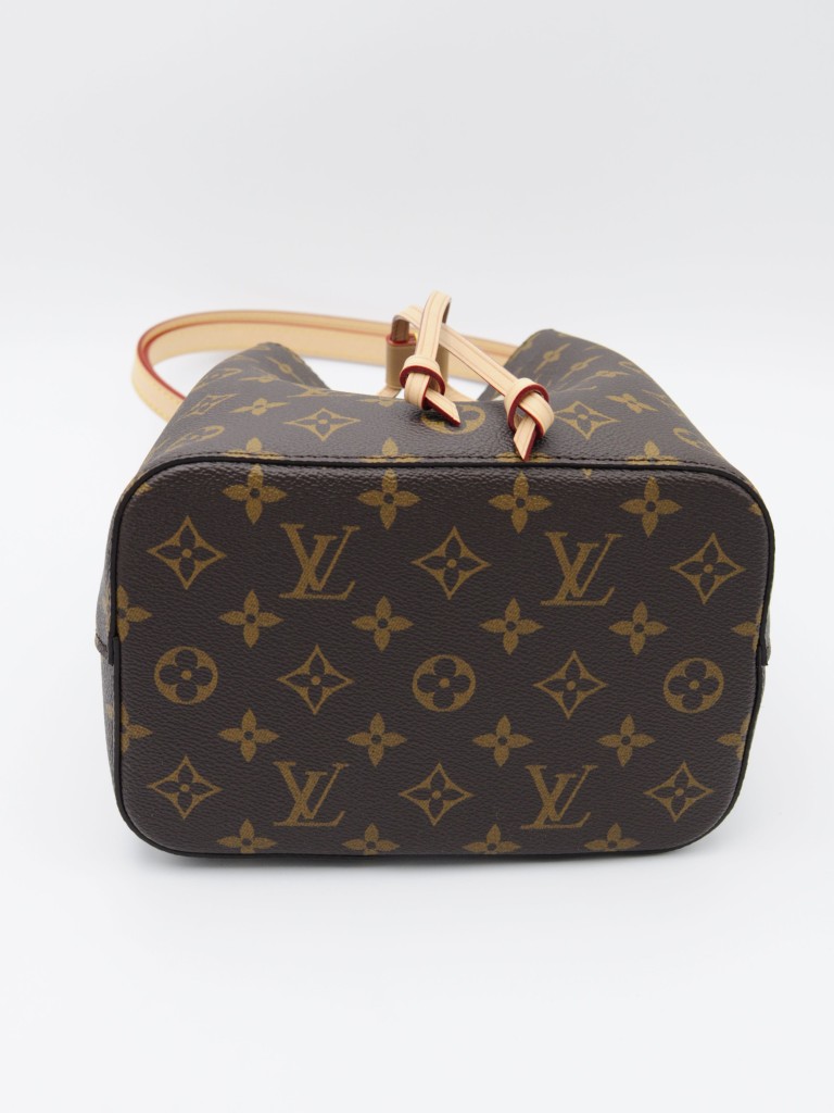 Louis Vuitton Néonoé BB torebka