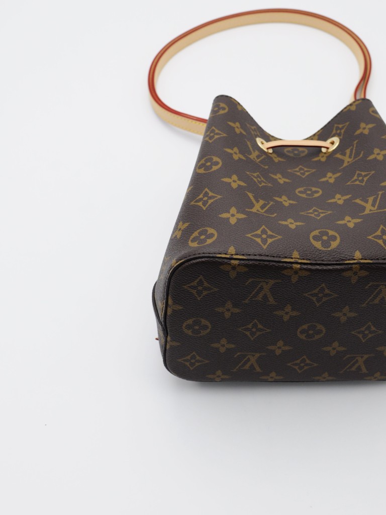 Louis Vuitton Néonoé BB torebka