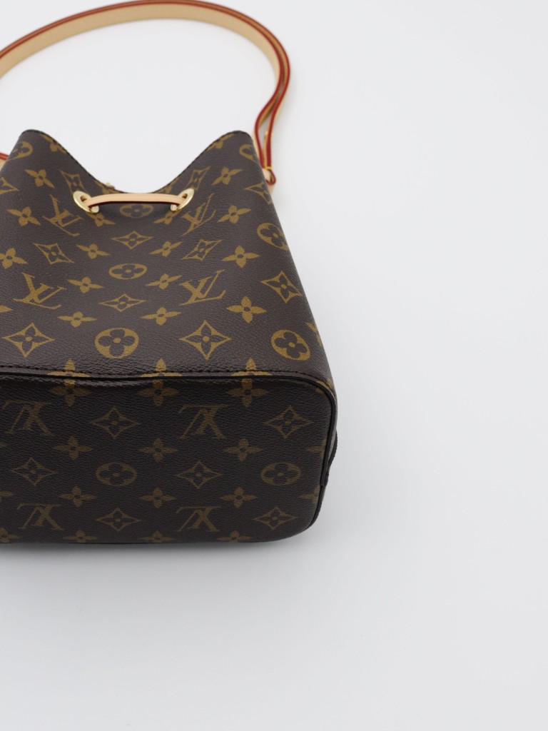 Louis Vuitton Néonoé BB torebka