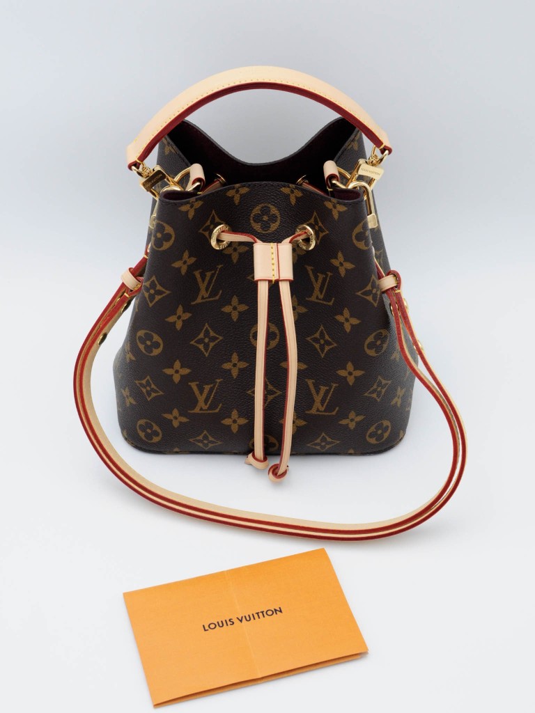 Louis Vuitton Néonoé BB bag