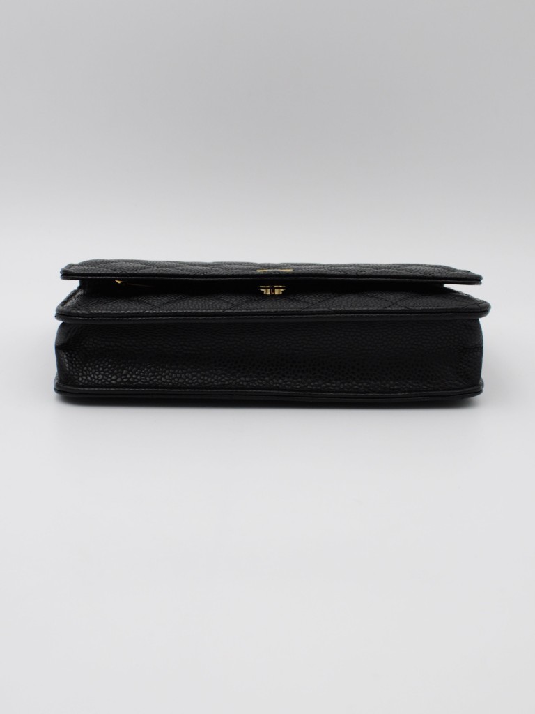 Chanel Wallet on chain
