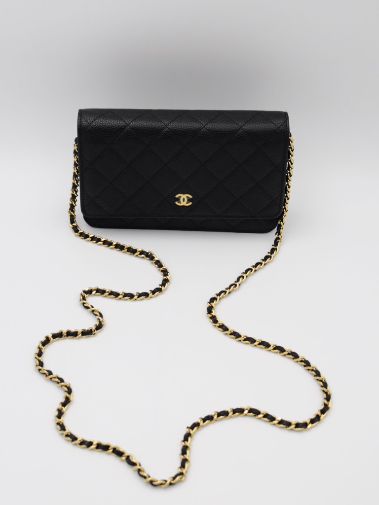 Chanel Wallet on chain