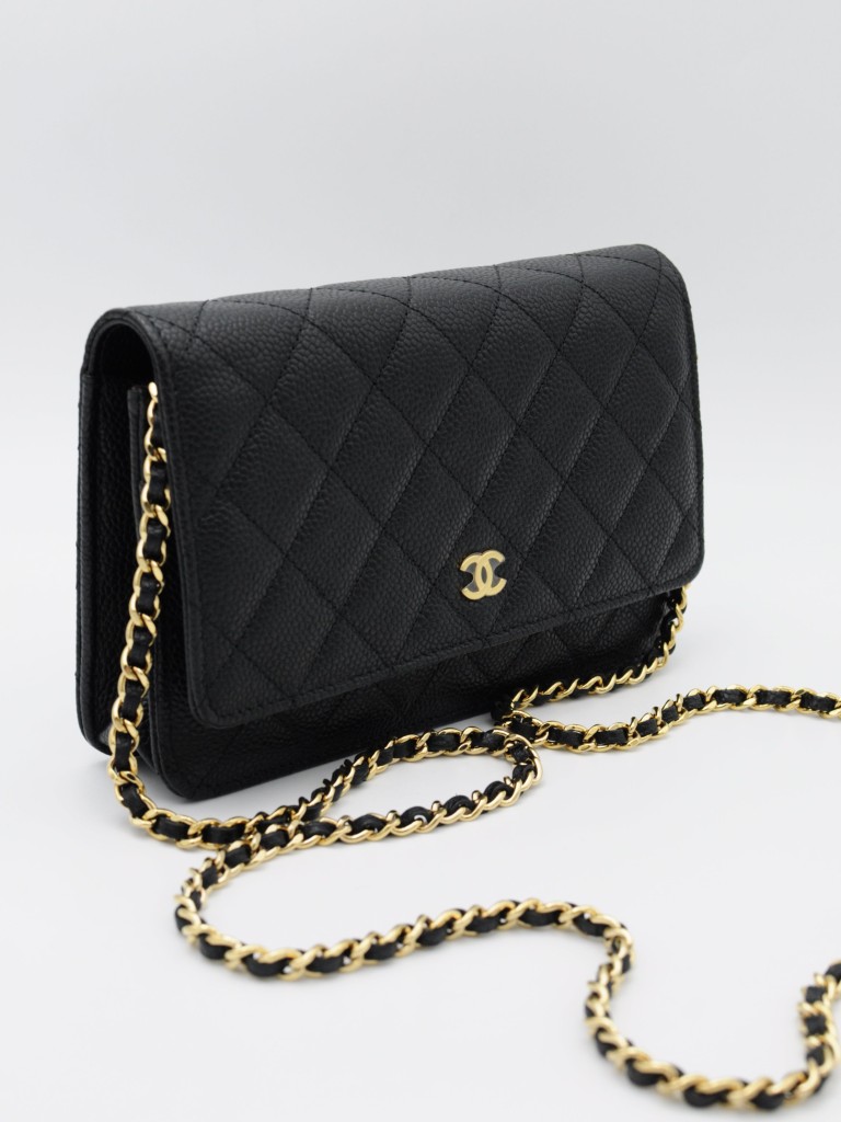 Chanel Wallet on chain