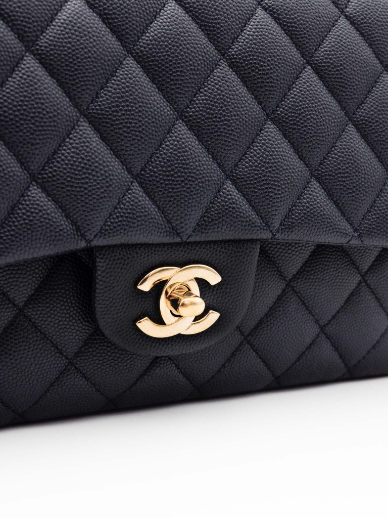 Chanel Classic Medium Double Flap torebka