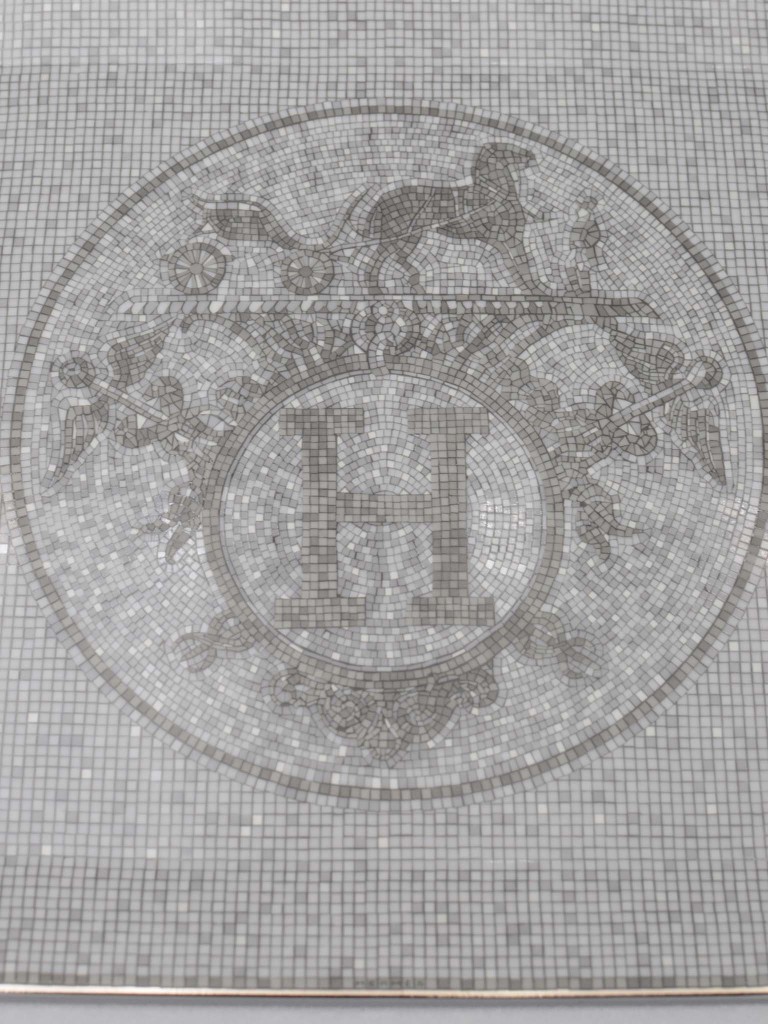 Hermes Petit carré Mosaïque au 24 platine n°5 plate
