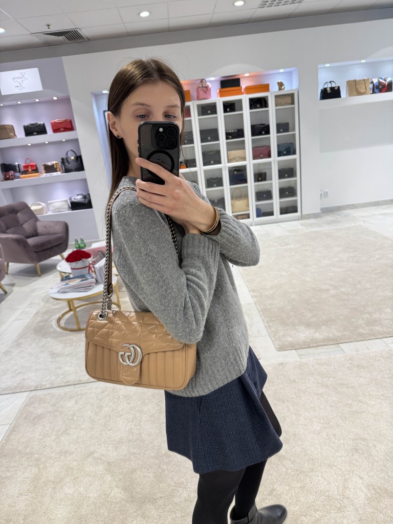 Gucci GG Marmont Chevron Leather Flap bag