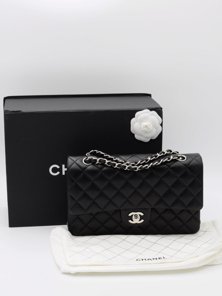 Chanel Classic Medium Double Flap torebka