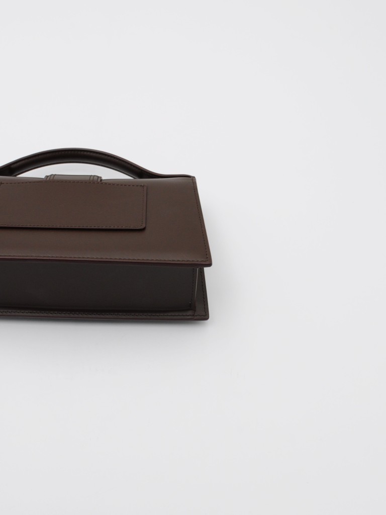 Jacquemus the Large Bambino torebka