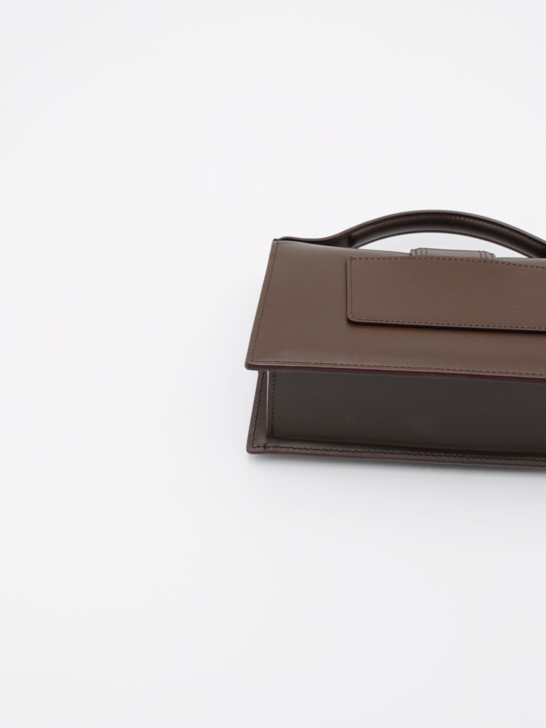 Jacquemus the Large Bambino torebka