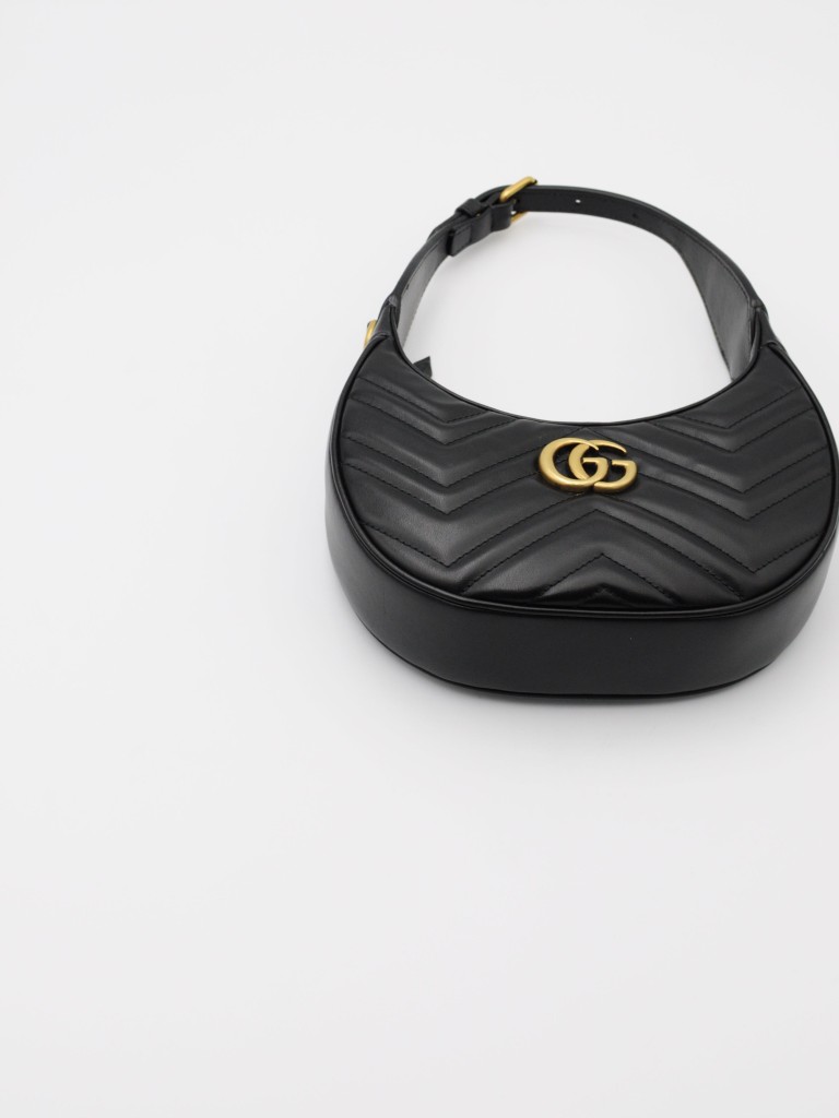 Gucci GG Marmont Small half-moon shoulder bag