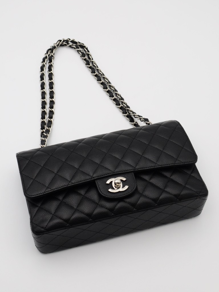 Chanel Classic Medium Double Flap torebka