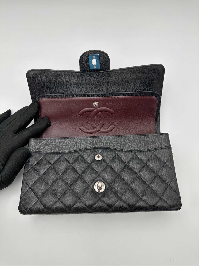 Chanel Classic Medium Double Flap torebka