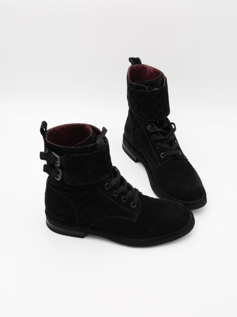 Chanel botki