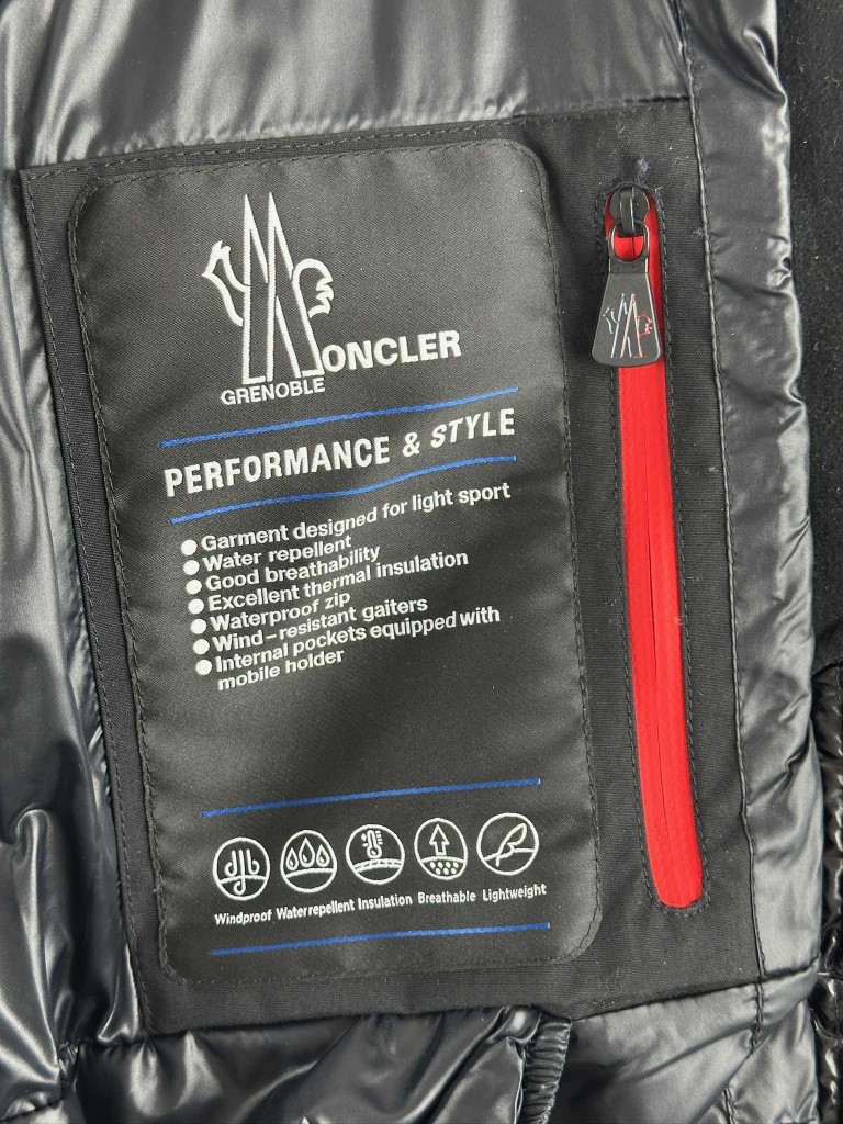 Moncler kurtka puchowa