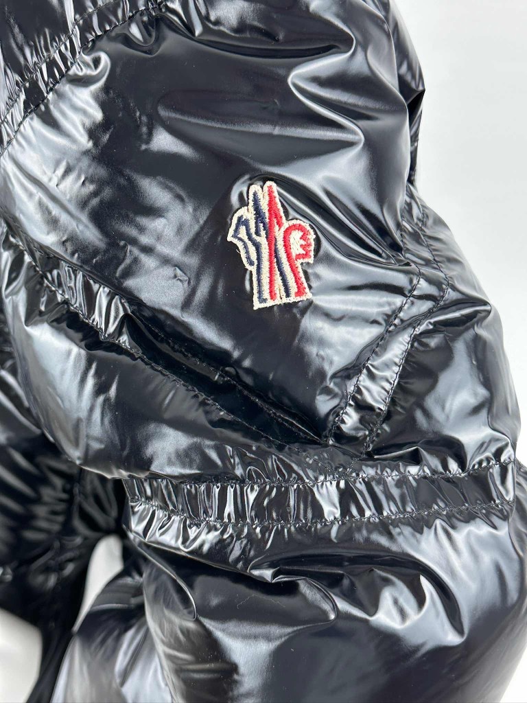 Moncler kurtka puchowa