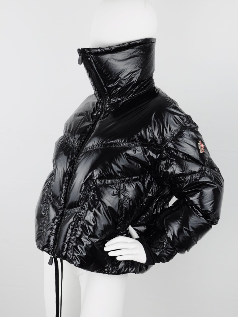 Moncler kurtka puchowa