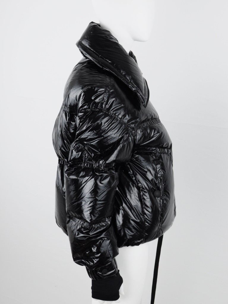 Moncler kurtka puchowa