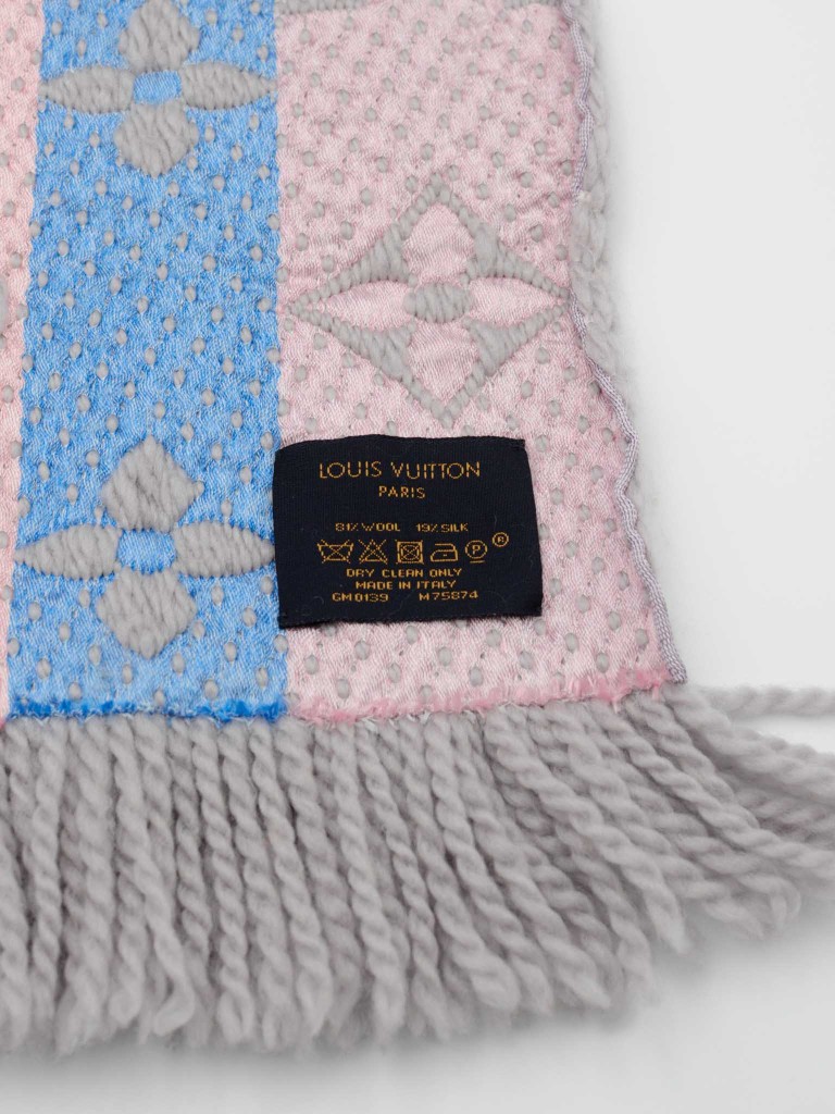 Louis Vuitton scarf